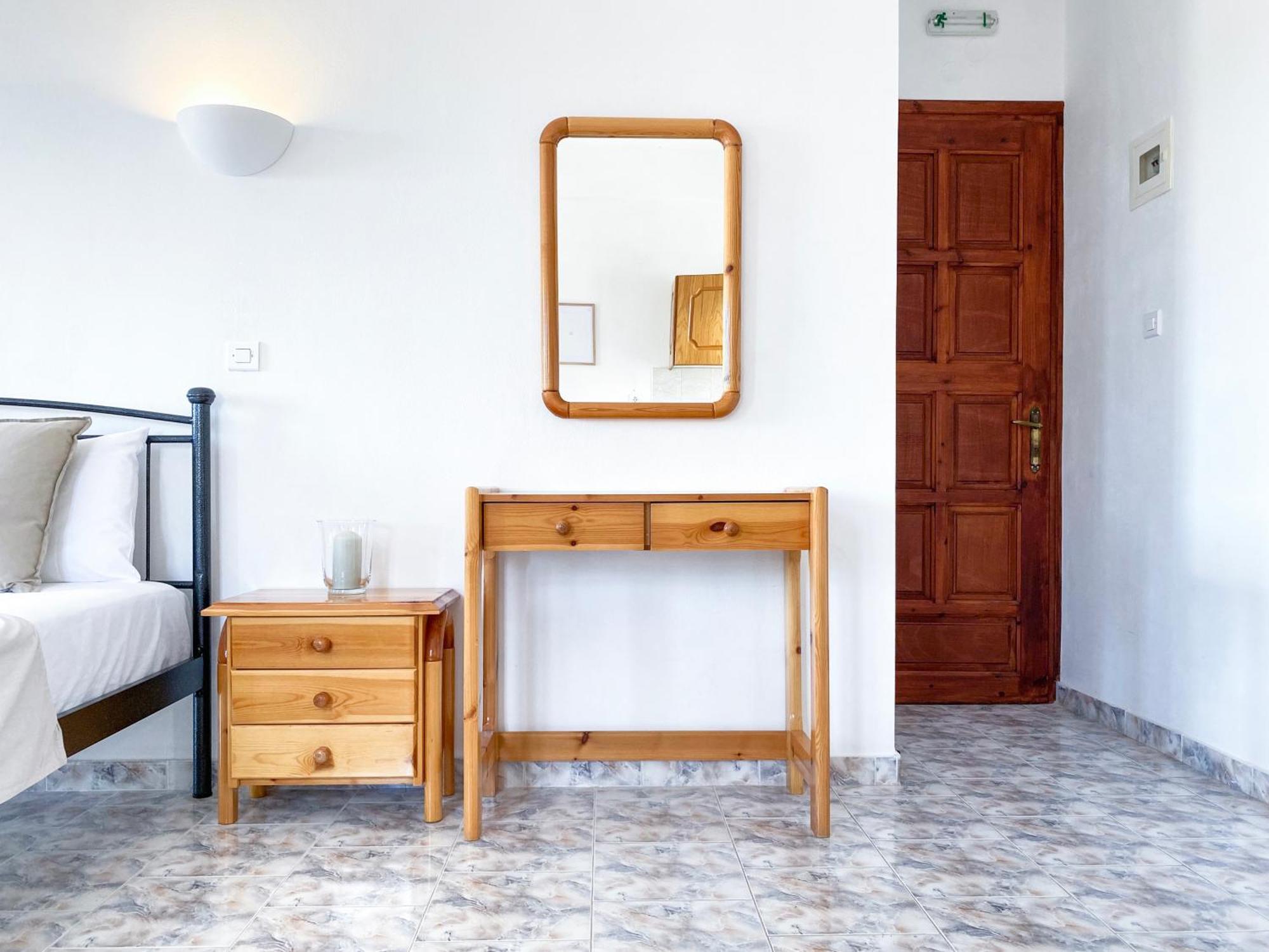 Almyra Villa Perissa  Habitación foto